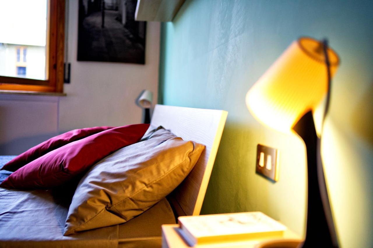 Casa Zoe Apartment Free Parking,Self Check In & Free Wi Fi Parma Eksteriør bilde