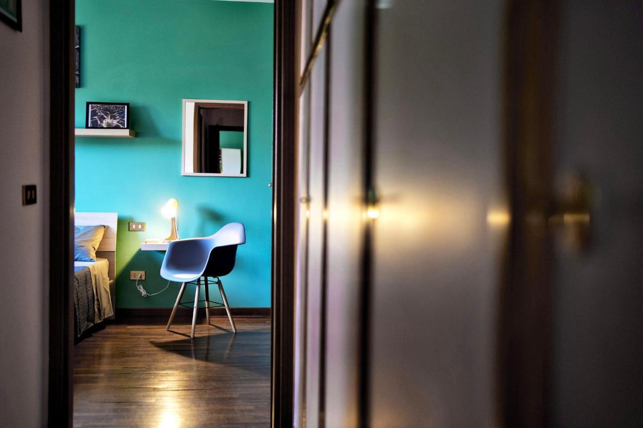 Casa Zoe Apartment Free Parking,Self Check In & Free Wi Fi Parma Eksteriør bilde