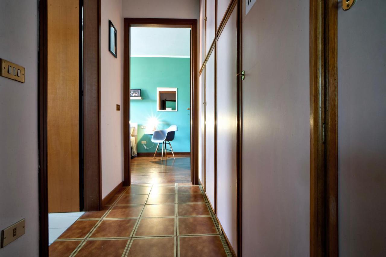 Casa Zoe Apartment Free Parking,Self Check In & Free Wi Fi Parma Eksteriør bilde