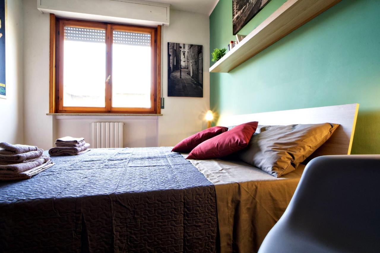 Casa Zoe Apartment Free Parking,Self Check In & Free Wi Fi Parma Eksteriør bilde