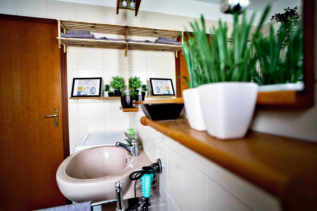 Casa Zoe Apartment Free Parking,Self Check In & Free Wi Fi Parma Eksteriør bilde